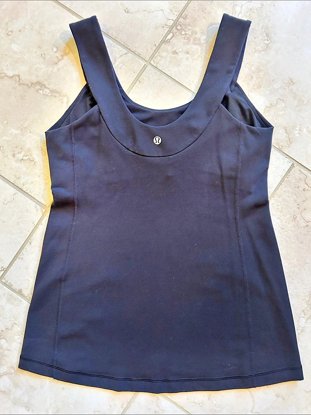 lululemon Black Tank Top Black Size 8 with built-in bra